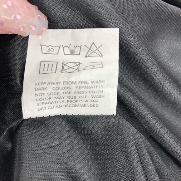 LaVie Lente Black & Red Sleeveless Sloth Print Mini Sheath Dress - Picture 9 of 9